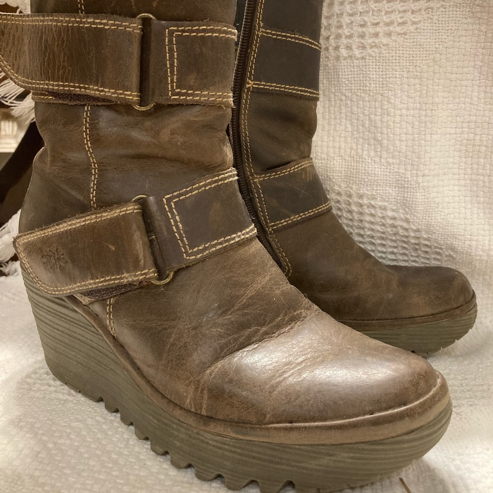 Fly London Velcro boots brown